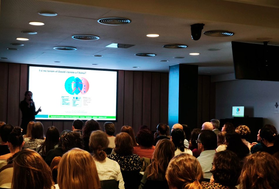 CAMFiC's tweet photo. Gràcies a l’equip docent pel seu compromís i per compartir el seu coneixement. Aquestes formacions ens beneficien a tots: professionals, sistema sanitari i pacients. #FormacióFormadors 💚

#CAMFiC #SCRHM #AtencióPrimària @AIFICC  @Sefap_FAP  @BoehringerES https://t.co/MptSvuMQoL