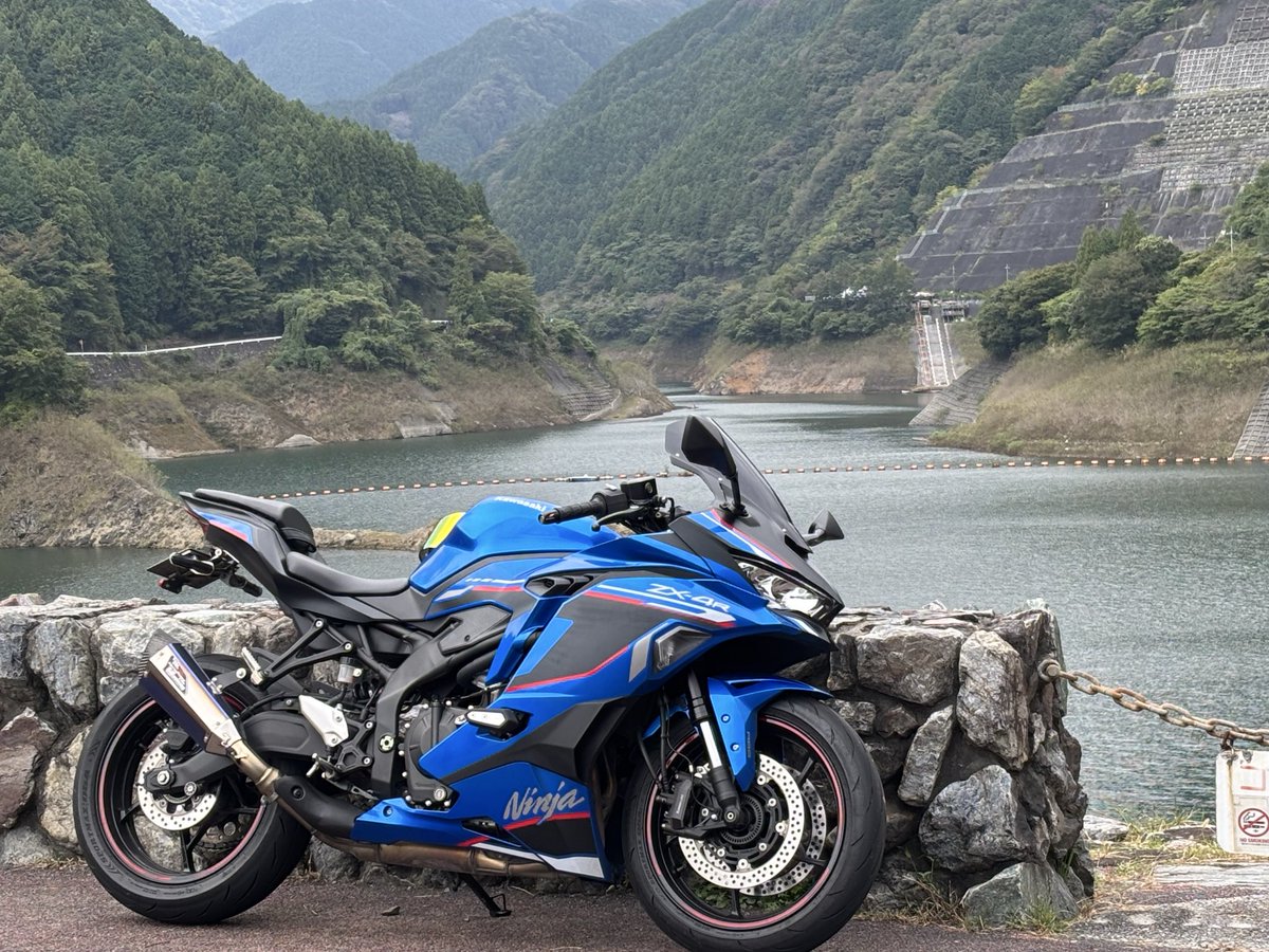 毎月4日は4気筒の日 #ZX4R