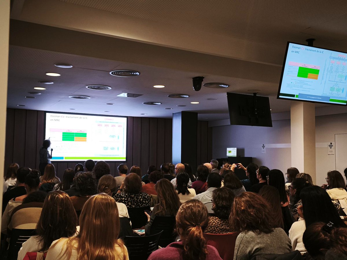 CAMFiC's tweet photo. Gràcies a l’equip docent pel seu compromís i per compartir el seu coneixement. Aquestes formacions ens beneficien a tots: professionals, sistema sanitari i pacients. #FormacióFormadors 💚

#CAMFiC #SCRHM #AtencióPrimària @AIFICC  @Sefap_FAP  @BoehringerES https://t.co/MptSvuMQoL