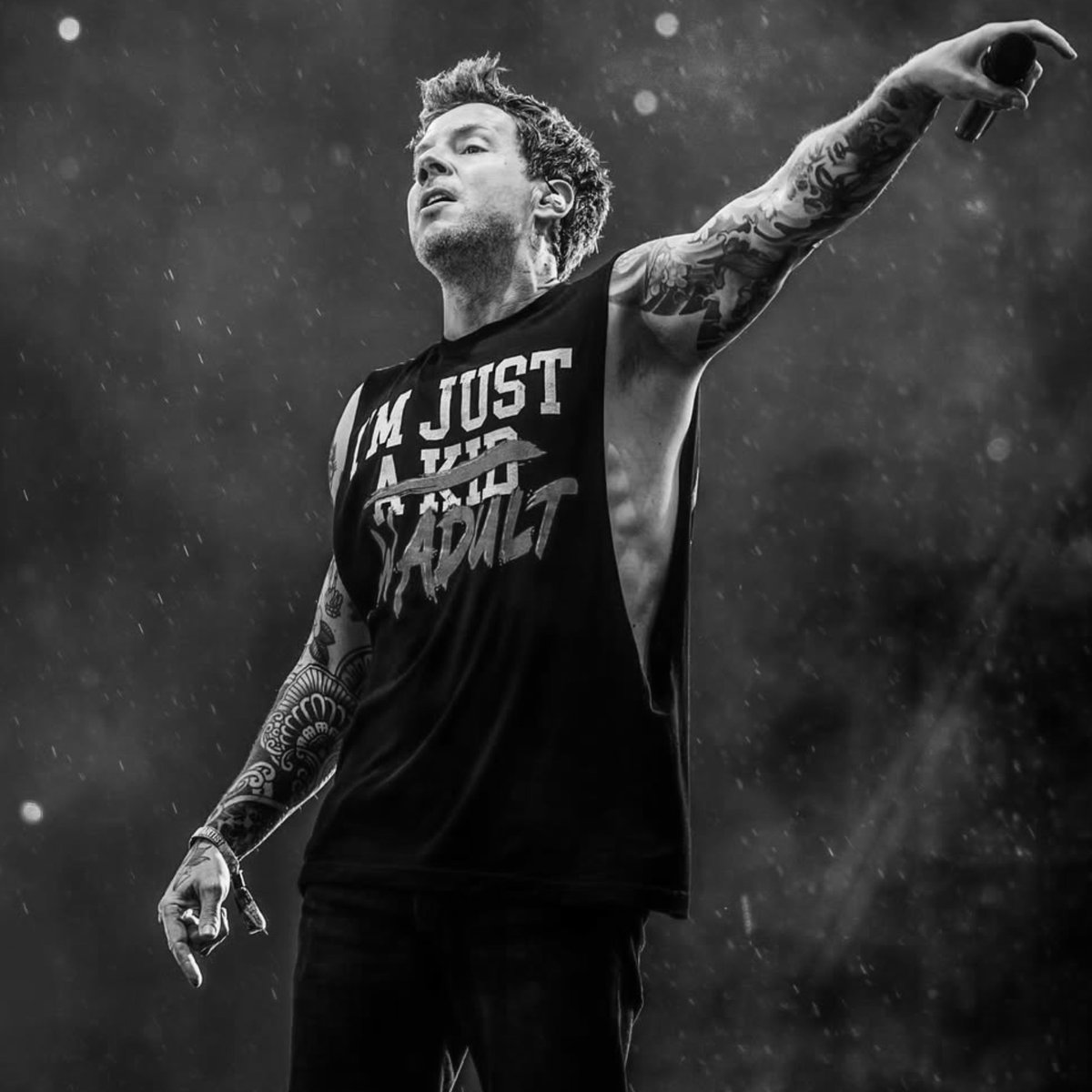 WarbasNews's tweet photo. Simple Plan Announce 2026 UK And Europe Arena Tour #simpleplan #pierrebouvier #rockmusic

Read the full story here: https://t.co/zvYZ6EI2ZL https://t.co/GQcFzonmSI