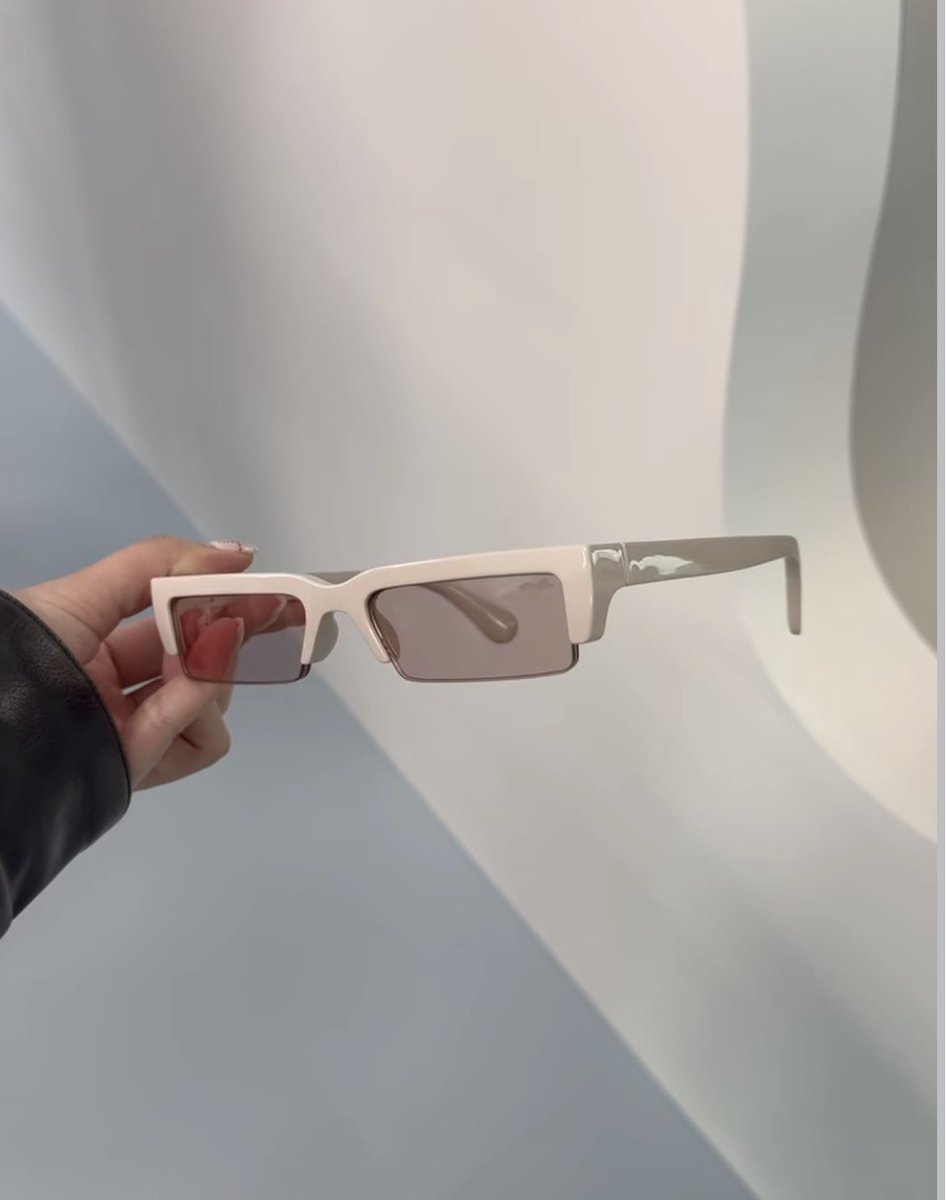 More photos of the @SKYLRK pop-up store in Tokyo, Japan!