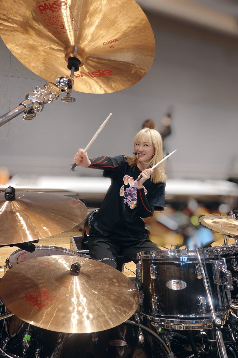 いよいよ今週末はライブ！！！

トゲナシトゲアリ待ってろよー！！！

てな感じで気合いのゲネでした✨
2枚目はれおちゃんが良いカメラで撮ってくれたょ🩷

#RASトゲ対バン #バンドリ 
#RAS #Pearl #Doron