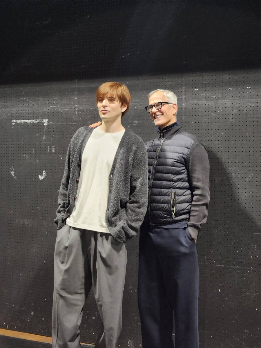 本日は、演出・振付 ジェリー・ミッチェル×城田優さんによる「読売新聞