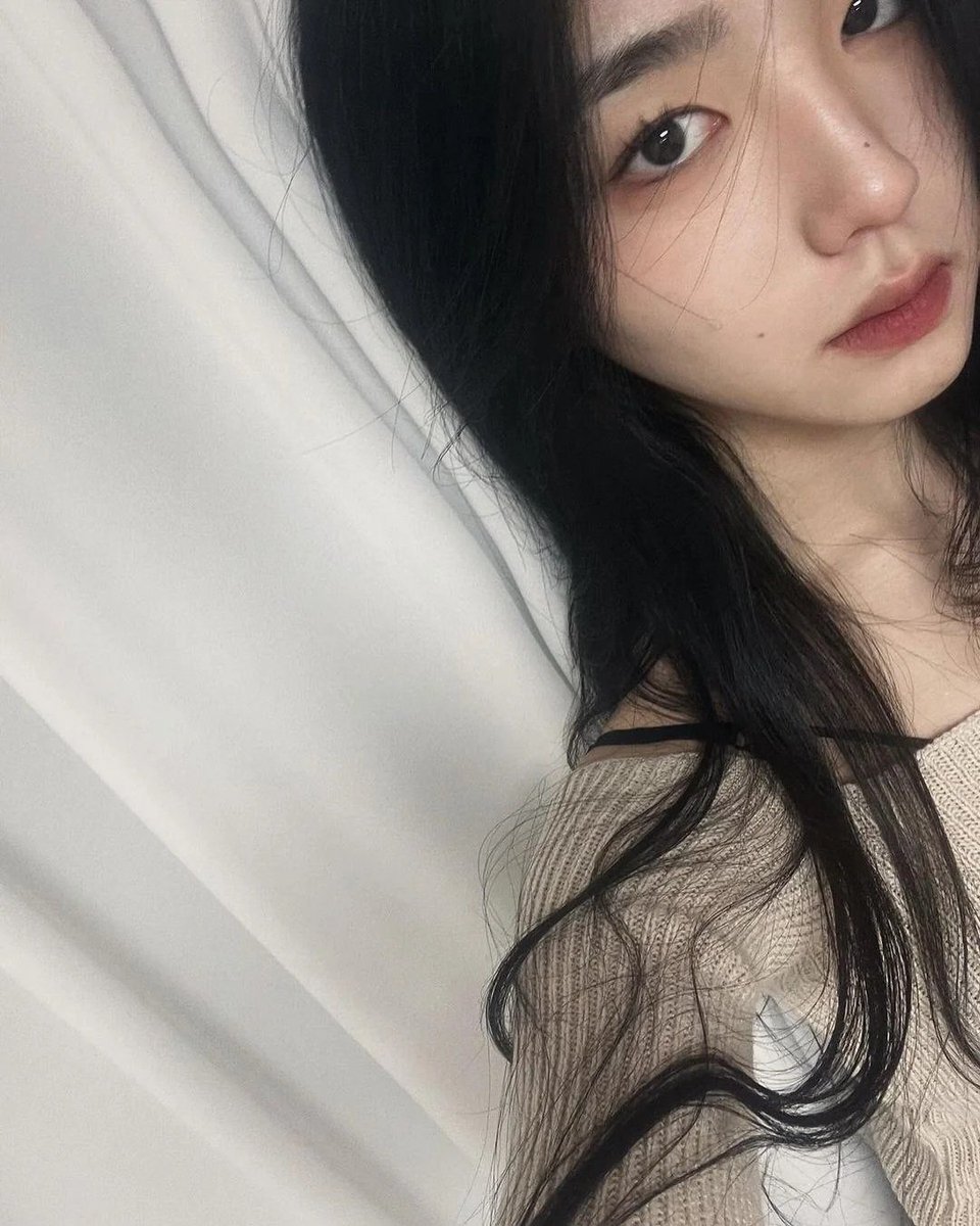 _urvision's tweet image. Claramente tuve que dármelas de que me encontraba bien y que no me estaba muriendo por dentro debido a mi #𝔖to͞rm𓊈2番𓊉𝔉αnca𝑙l. No hay nada más bonito que el poder celebrarlo el #𝔄ga͟𝕤s𝚢𓈒࣪ꕨ·𝐷αy con estas bonitas.

𝐯ī𝕥ua𝒍 ang𝕖𝐥 ·˚˖🪽 : 𝐂h𝕣īs