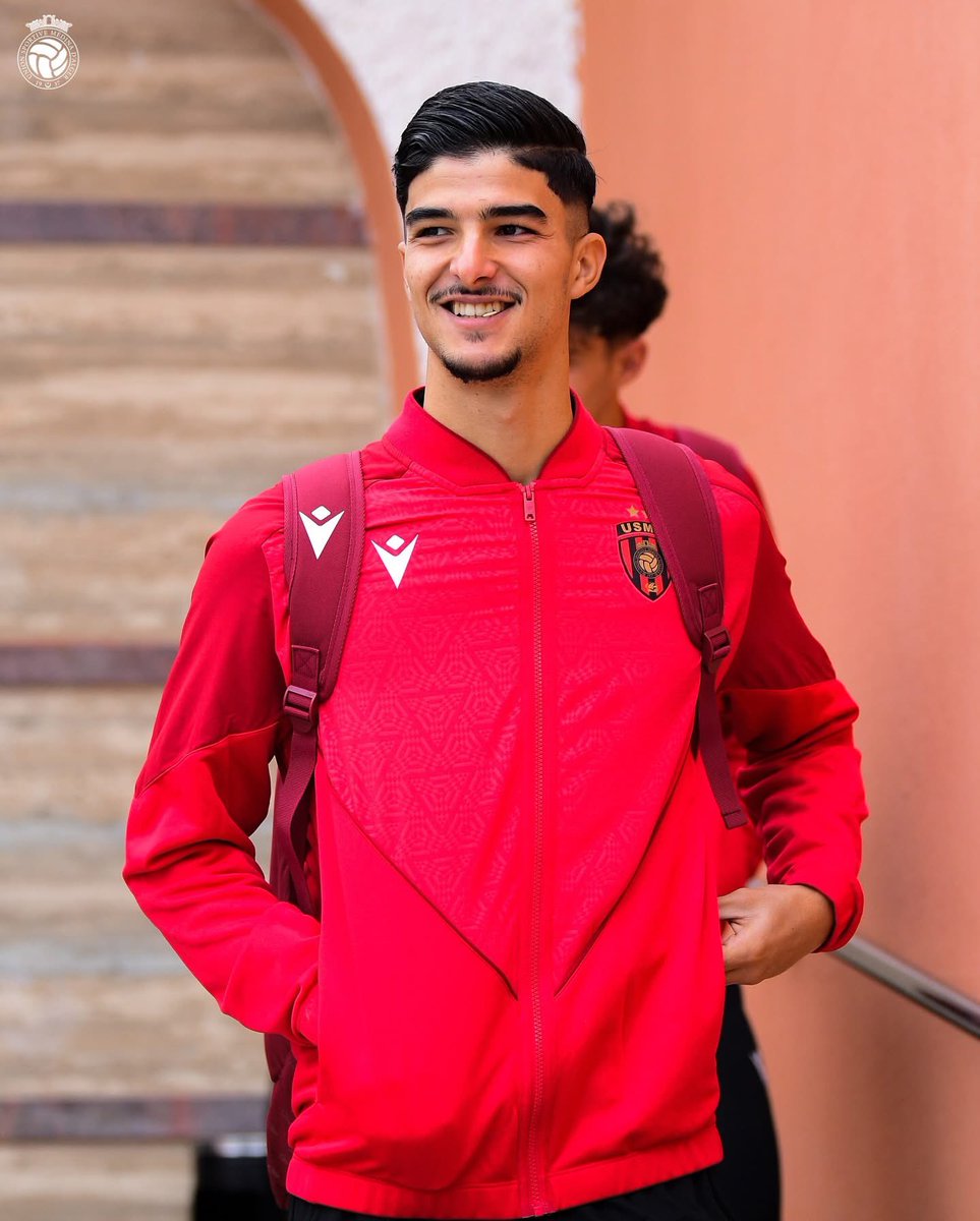 USMAofficiel's tweet image. To the stadium 🏟️ #NCMUSMA 

#Algeriancup #Allezlesrouges 🔴⚫️