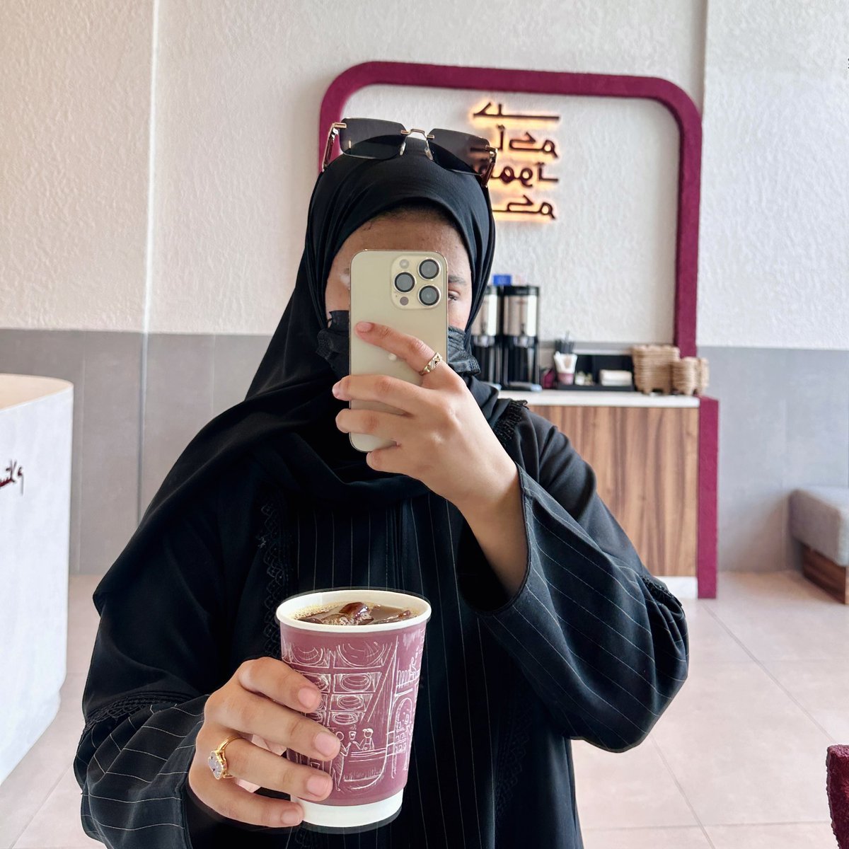خَوَاء tweet media