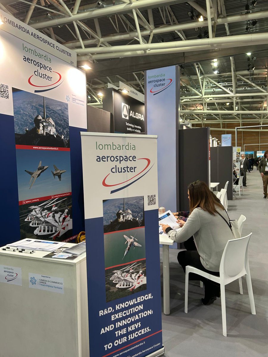 Ultimo giorno per il Lombardia Aerospace Cluster ad Aerospace &amp; Defense Meetings Torino 2025. La delegazione di imprese lombarde conclude tre giorni di incontri B2B e networking, con il presidente Paolo Cerabolini in visita alle aziende espositrici #Aerospace