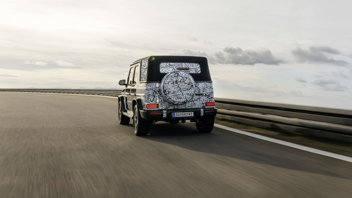 SeitanAuto's tweet photo. Στους δρόμους η Mercedes G-Class Cabriolet! 
#Mercedes #GClass 
https://t.co/E5x2jEDfMD https://t.co/D3D8j5dXvi