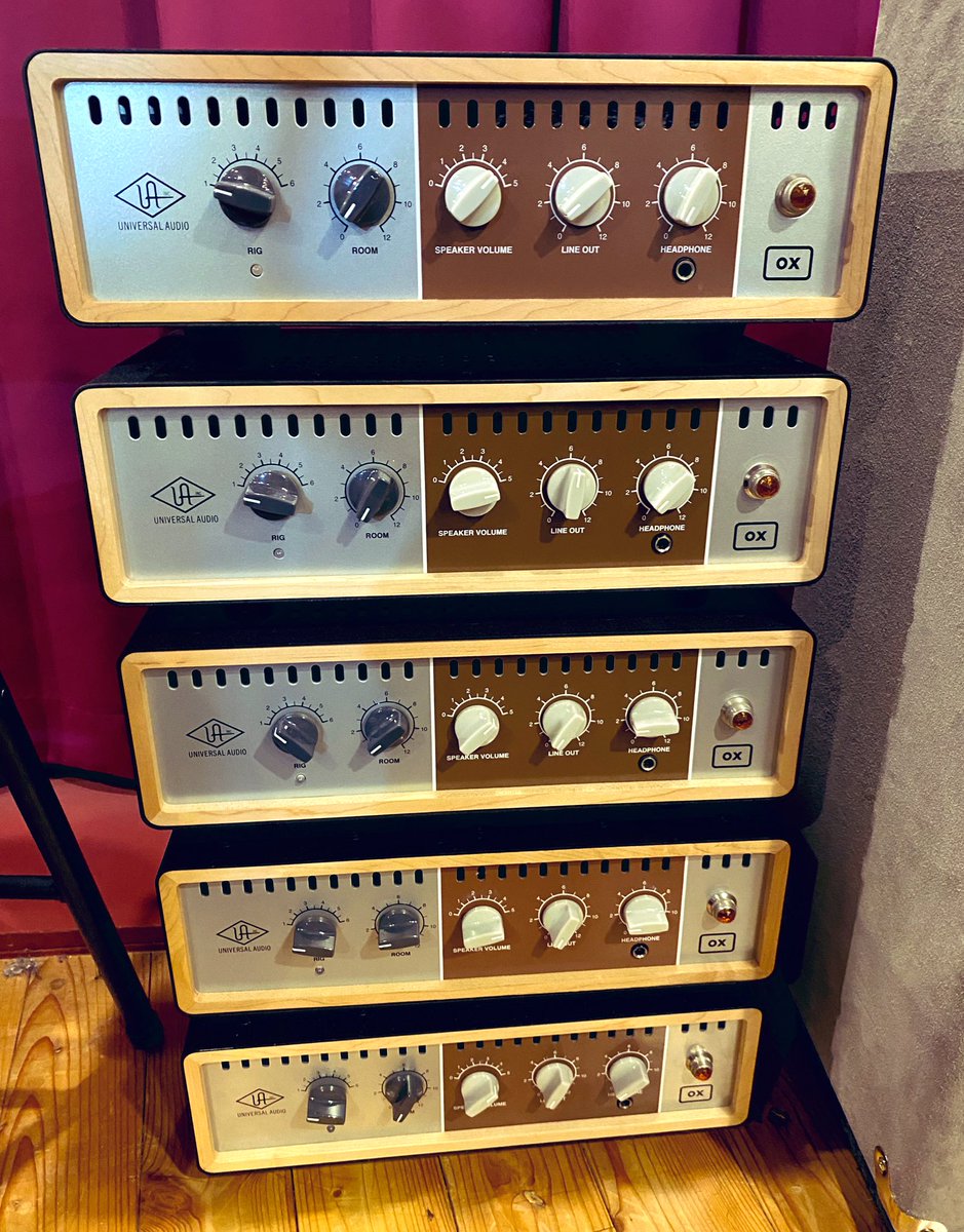 <a href="/asa_kun3/">ぷす先生</a> あ、この音が微妙な箱、使わなくて邪魔なのでアンプのツイートをいいね！&amp;リツイートした人に配ります。邪魔なので