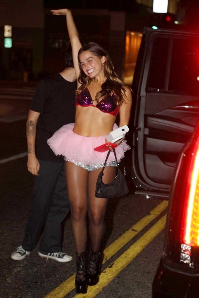 addison rae archive tweet media