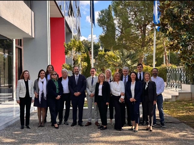 😀Διμερής συνάντηση στελεχών Γραφείου Δ.Ε. της Αυστρίας &amp; Οργανισμού Βιομηχανικής Ιδιοκτησίας (ΟΒΙ) στο πλαίσιο ενίσχυσης διμερούς συνεργασίας και ανταλλαγής τεχνογνωσίας σε θέματα κατοχύρωσης &amp; διαχείρισης ΔΔΙ
obi.gr/dimeris-synant…