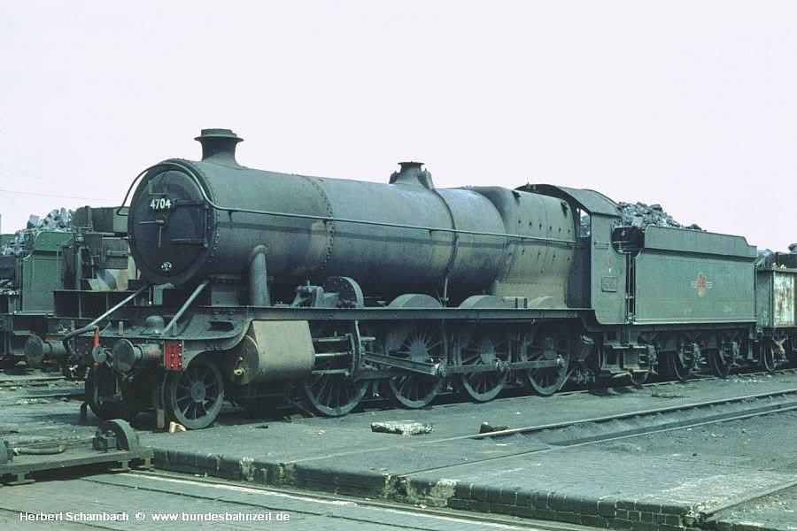4700 Class 4704 seen here at Old Oak Common MPD  in June 1960
📸unknown