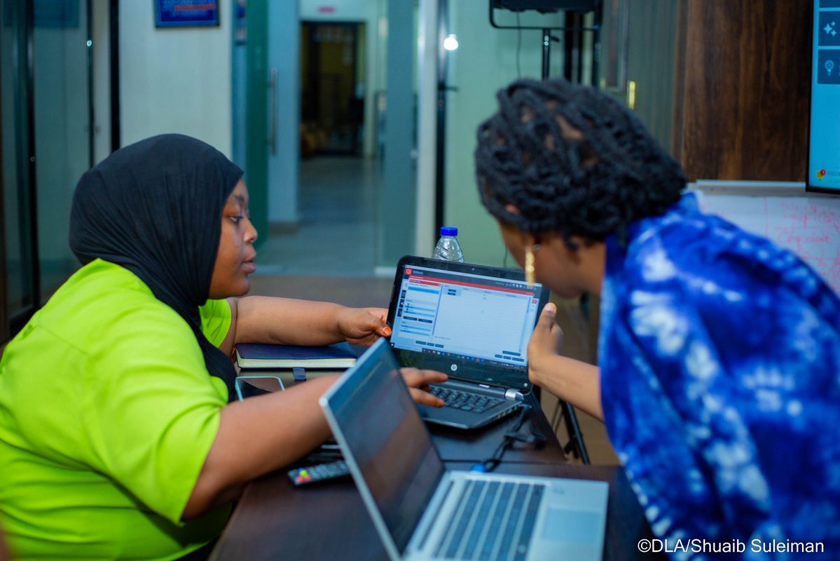 DataLead_Africa's tweet image. There’s just something about being completely absorbed in a great lesson! When learning feels this energized and good, you know you’re exactly where you need to be! 

What’s the one thing you’re excited to learn in 2026? Let us know in the comments.👇

#data #dataanalytics #tech