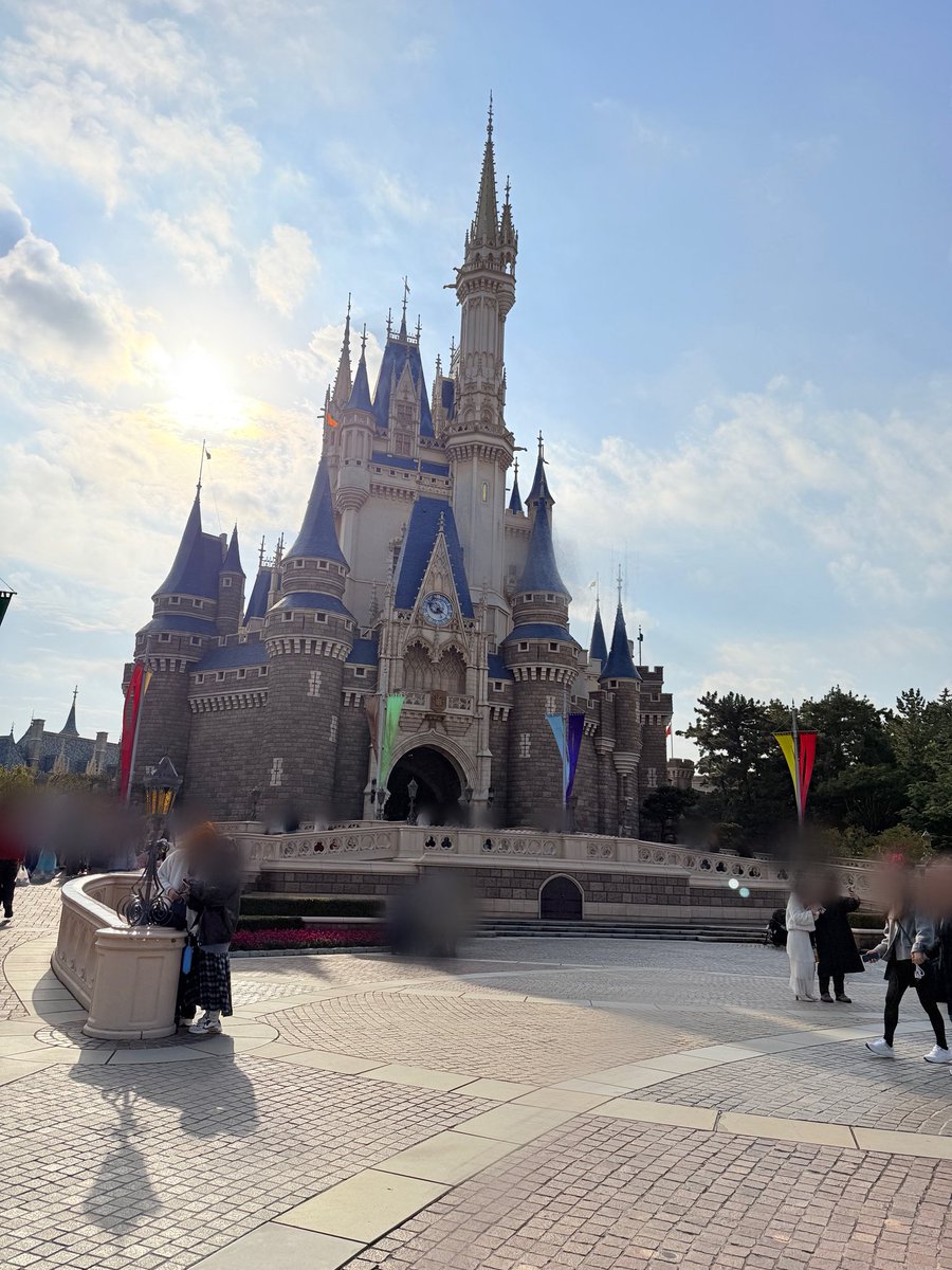 MymeroPr's tweet photo. 2daysでディズニーランドとシー両方行ってきた🏰🐭🎀✨
今回はサイン集めたりしてキャラグリ楽しみまくって楽しかった🥰
また行きたーい🙌🥰 https://t.co/MGxvY2XU0Z