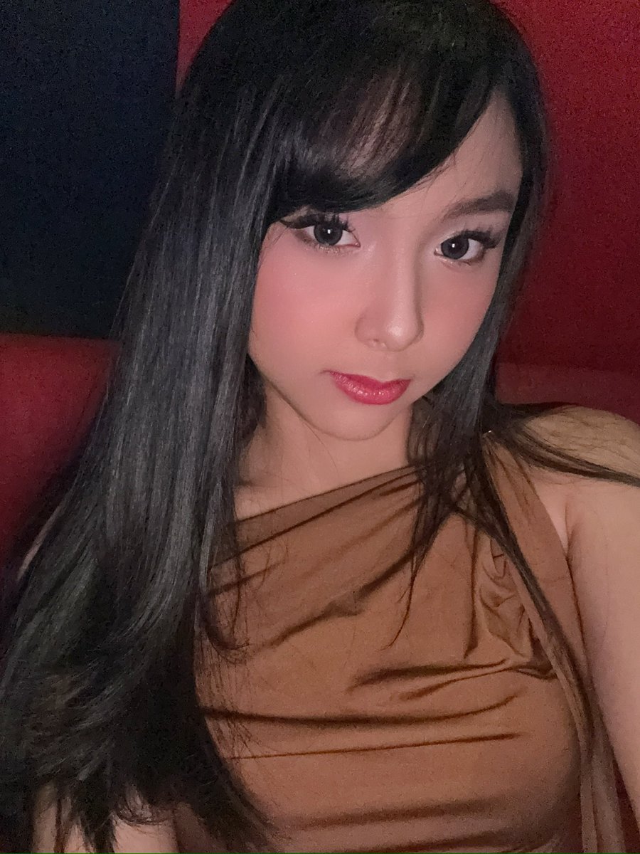 __raire's tweet photo. see you later at Lets Groove on RJTV - 8:00 PM 💜✨ 

#letsgrooveonRJTV #RJTV #RJBistro #ThursdayChillspace #YourWeekdayGetaway https://t.co/YDvcmoayQW