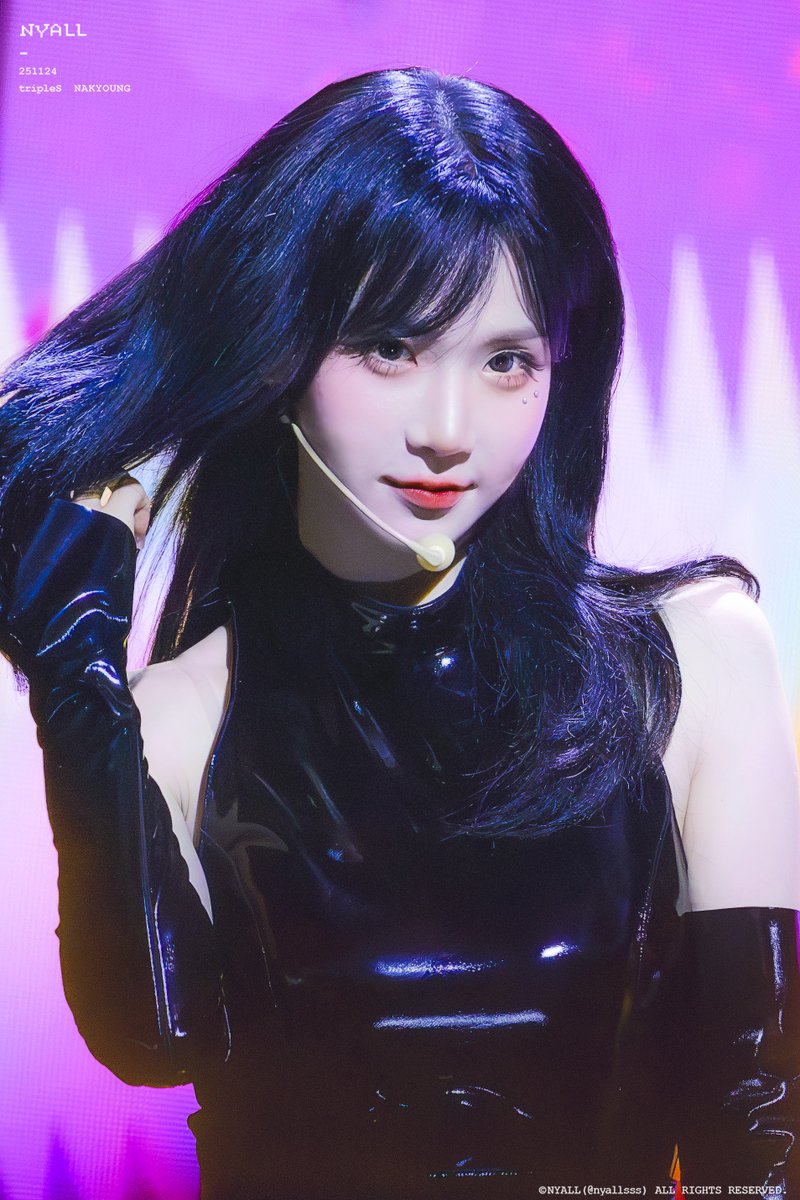 nyallsss's tweet image. 251124  HQ 

#김나경 #NaKyoung #tripleS 
#트리플에스 #トリプルエス #トエス 
#나경 #ナギョン　
@triplescosmos