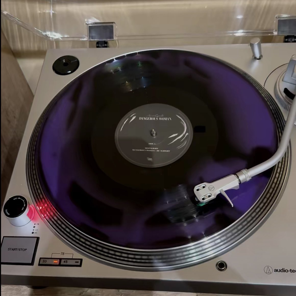 glindaupland's tweet photo. The pressing for this ‘Dangerous Woman’ vinyl… immaculate. https://t.co/QIaxhMqRbO