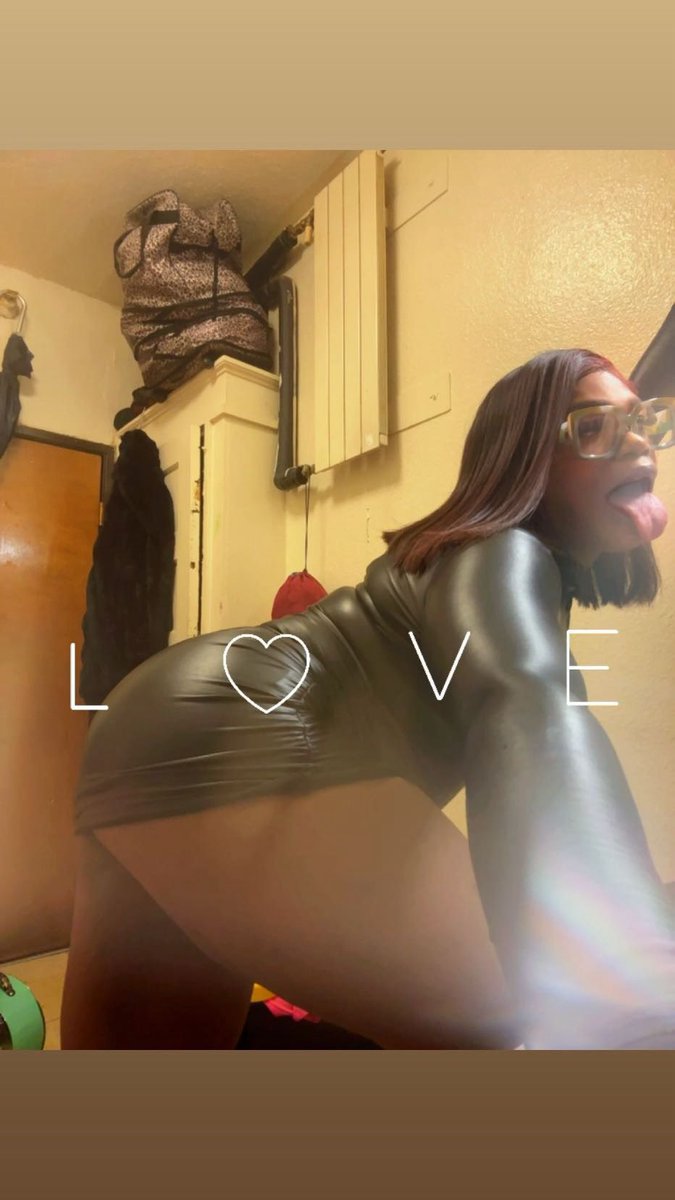 thickulator's tweet photo. Likeee bowww we're the freaks at!😝😝👅👅👅👅👅 https://t.co/8NL3Ozu2Rf