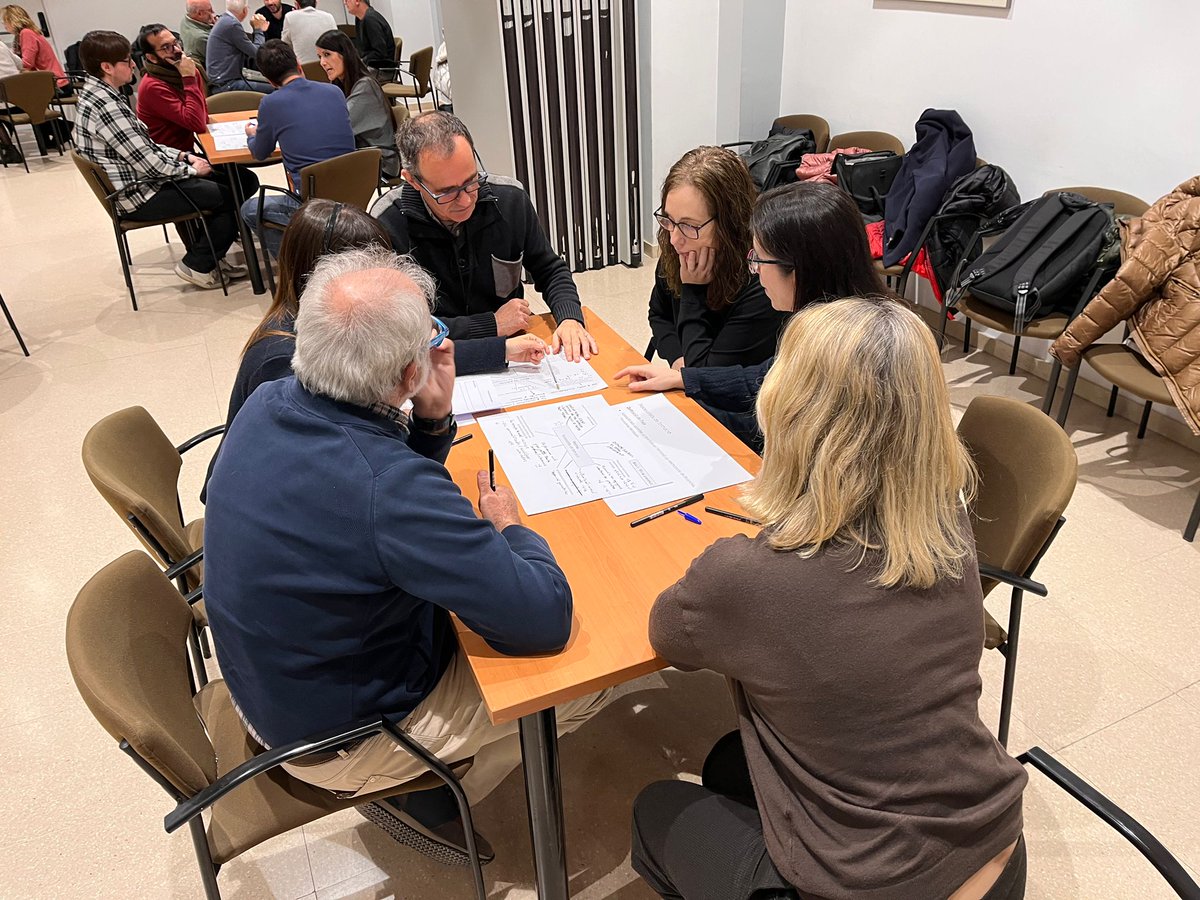 transicioeco's tweet photo. Realitzem una sessió participativa a Manresa per millorar la tramitació de les llicències ambientals! 🎯

🌿 Treballem amb ajuntaments, diputacions, ACM, FMC i Micropobles per fer la gestió ambiental municipal més àgil i efectiva.

💡 Detectem reptes, construïm solucions!