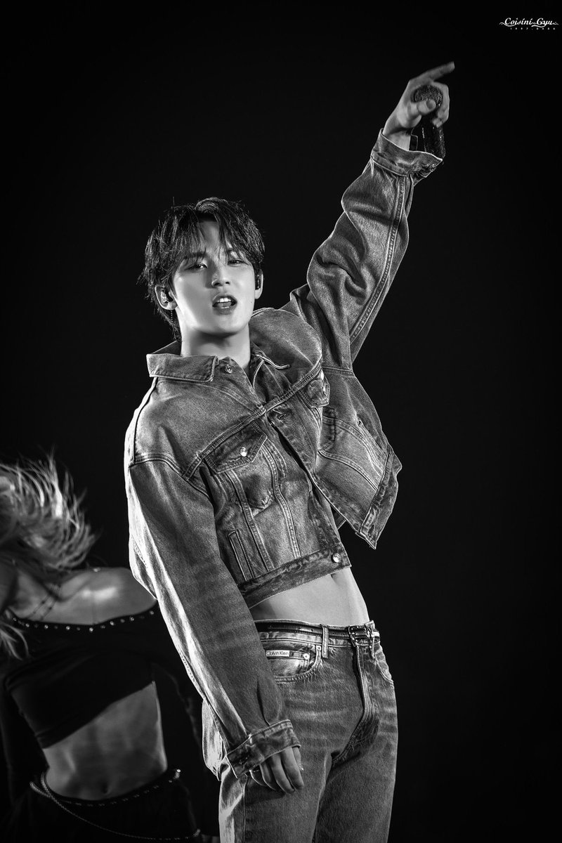 slvtty waist pretty face