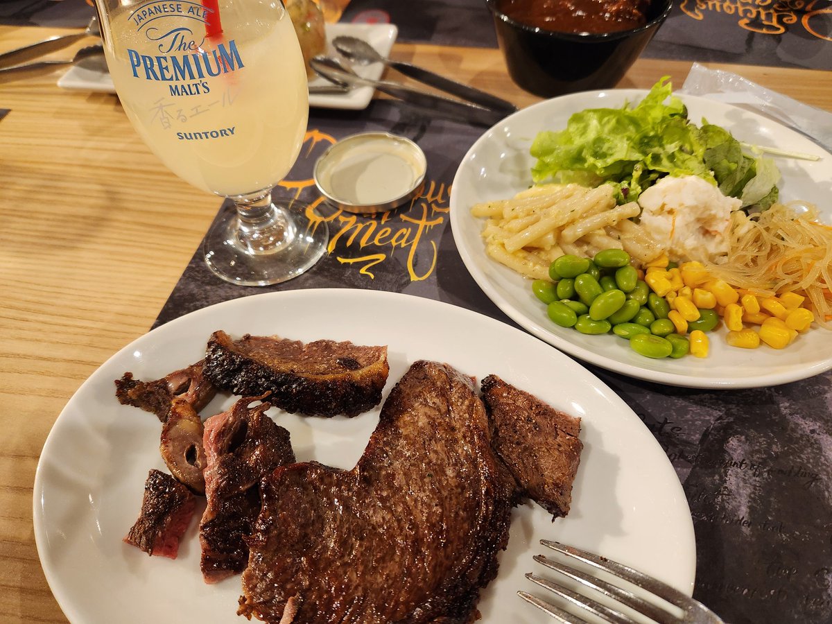 忘年会で柏のシュラスコへ。
お腹いっぱい過ぎる...
明日は絶食だぁ