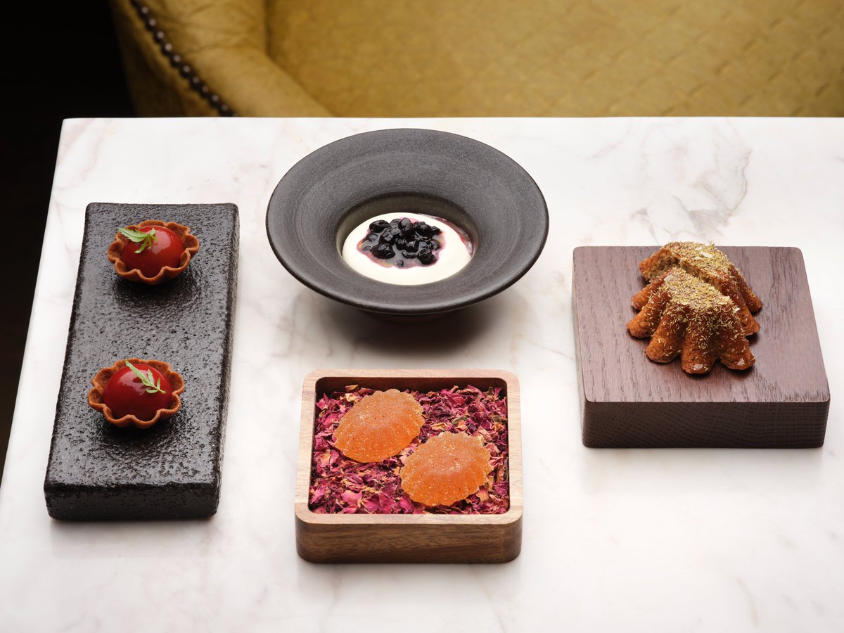 This year, celebrate without the kitchen chaos. Henrock will be serving the Full Menu for Christmas Day lunch and New Year’s Eve dinner. Reserve your table: bit.ly/48Vl2dq