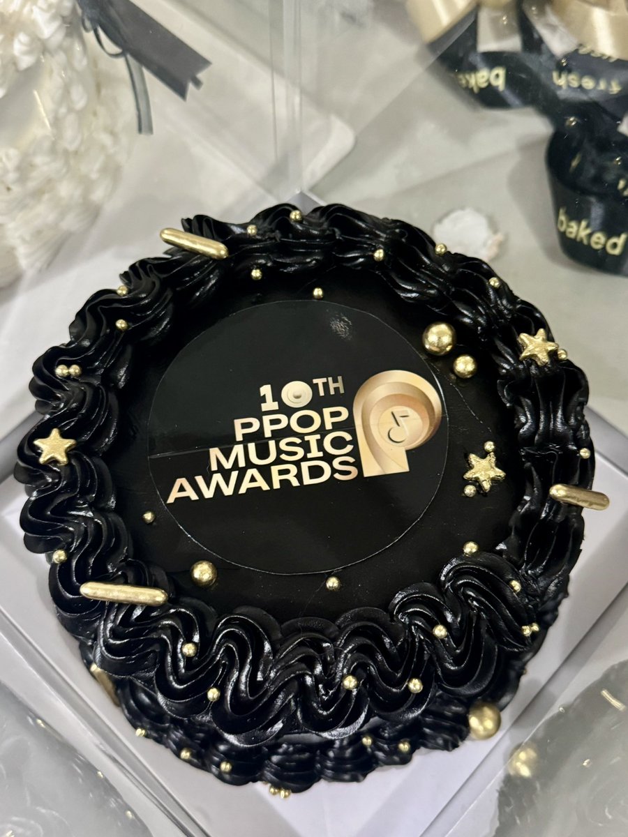 PPOP POTENTIAL AWARD 🏆 <a href="/neophofficial/">NEO</a> 

Maraming salamat po sa lahat na patuloy na sumusuporta sa mga kanta namin! 🫶🏻 

Thank you for this <a href="/PpopMusicAwards/">PPOP Music Awards</a>! 

Management: <a href="/celebstudioph/">Celebrity Studio</a> 

#NEO_PH #NEO_LUIZ #ReadyGlow 
#10thPPOPMusicAwards