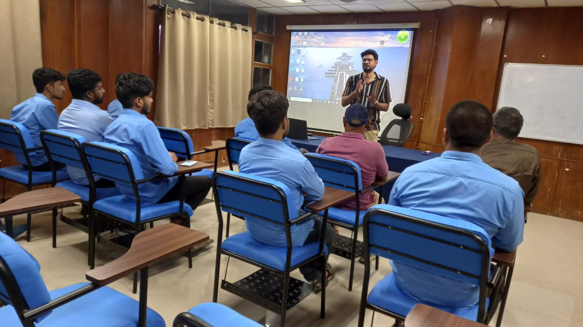 11 trainees and 2 officers from State Institute of Fisheries Technology (SIFT), DoF, Government of Andhra Pradesh, Kakinada, visited the NIFPHATT, Visakhapatnam unit on 4th December 2025, as part of their academic exposure programme.
<a href="/FisheriesGoI/">Department of Fisheries, Min of FAH&D</a> <a href="/JSFisheries/">Joint Secretary, Fisheries, Government of India</a>