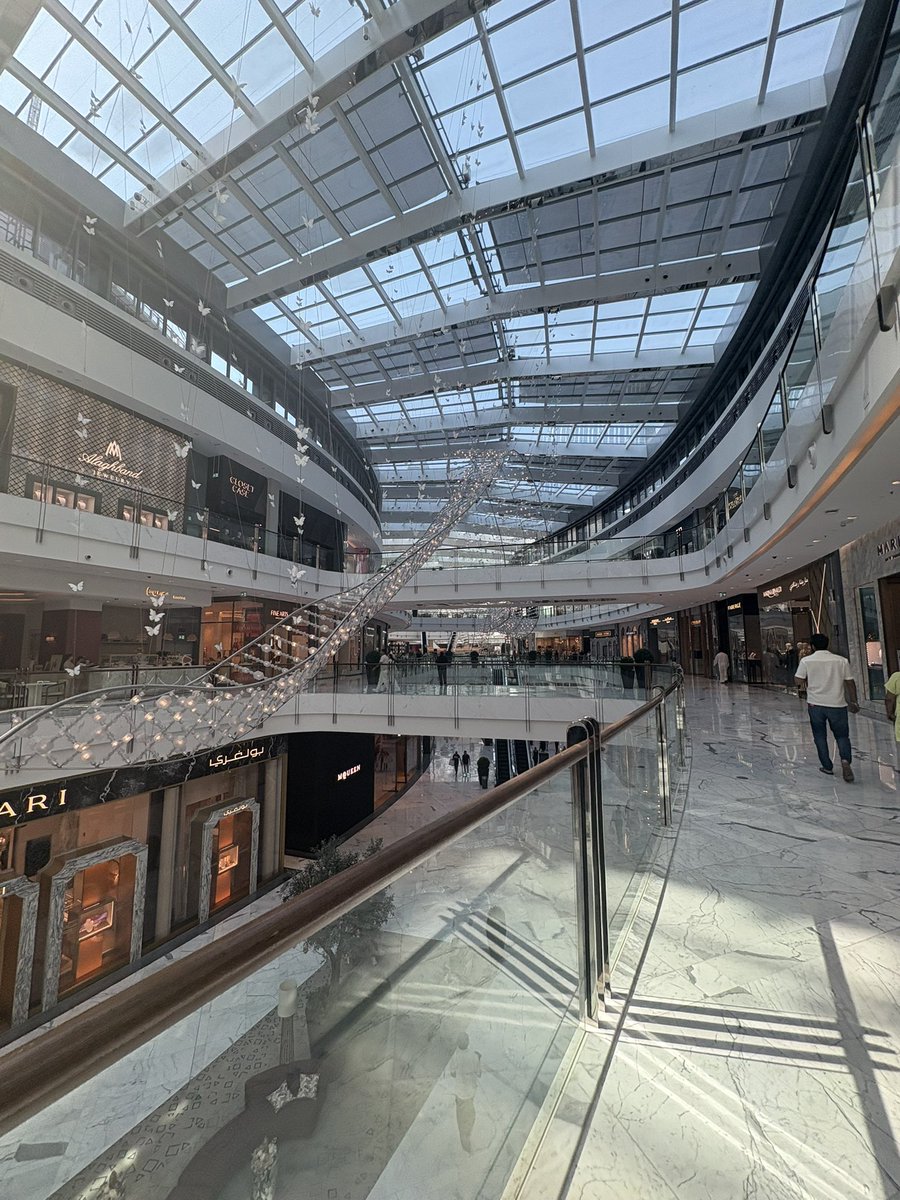 CAN I GET A GM? ❤️