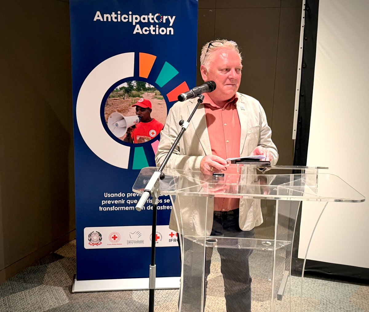 IFRCAfrica's tweet image. In Maputo, the Lessons Learned Workshop for the Italian Government–funded System-Building project brought together @Red_Cross_Moz, govt authorities from climate and disaster management, and partners committed to strengthening #AnticipatoryAction.

Since its launch, the project…