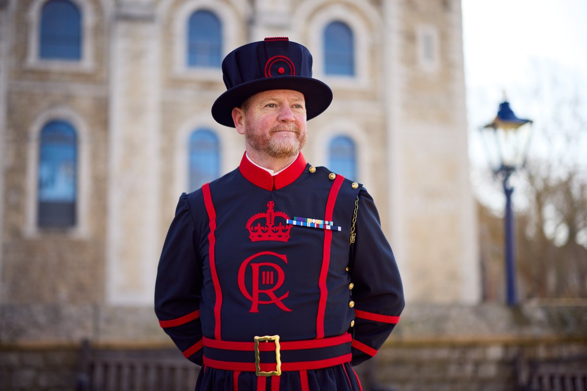 TowerOfLondon's tweet image. Tonight! #InsideTheTower Episode 6 📺

Tune in to @channel5_tv at 8pm as the Tower of London prepares to host WW2 Veterans for the 80th Anniversary of VE Day, YW Baz Gray learns ‘The Story’ and our two new ravens are let loose on the fortress.

Follow us live tweeting here…🏰