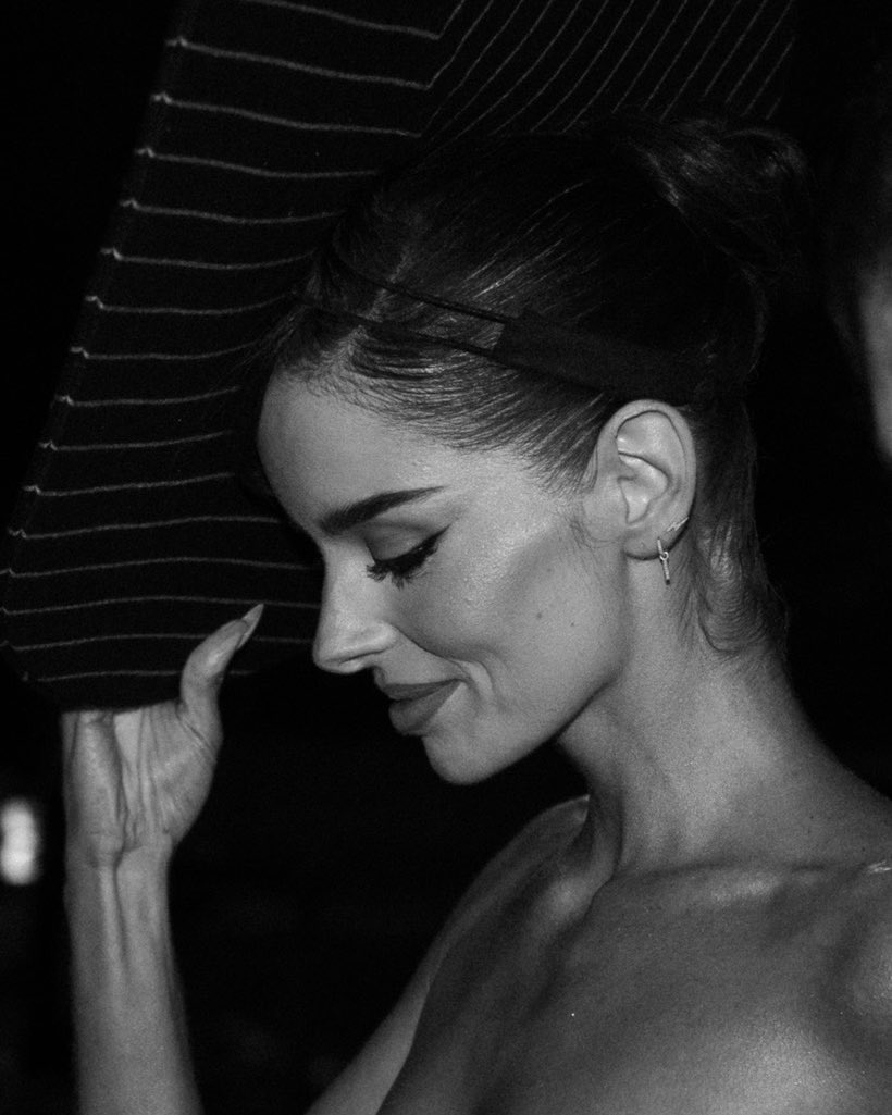 PhotoAdamBrooks's tweet photo. @BFC Awards 2025

@MauraHiggins 

📸 - @PhotoAdamBrooks 

#britishfashion #maurahiggins https://t.co/IoFbSBnduX