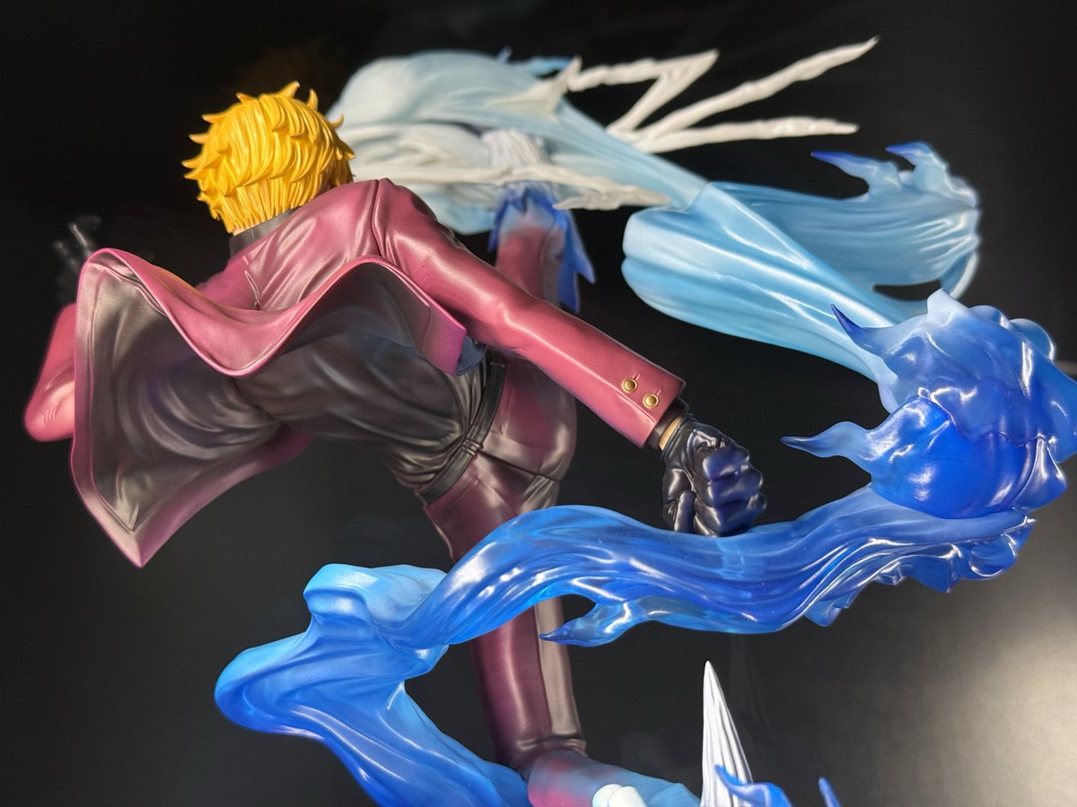 Eclipse_Tower's tweet photo. やっとですがMAXIMUMのサンジを入手しました✨
少し離れた場所で奇跡的に見つけてしまいました笑
やっぱり現物を買うとテンションが上がりますよね。
今年も終わりが近いですが良い出会いができました。
ディスプレイを引き締める為にも両翼は必要です😤

#ONEPIECE
#POP_MH
#ワンピースフィギュア https://t.co/YmcShM1zA5