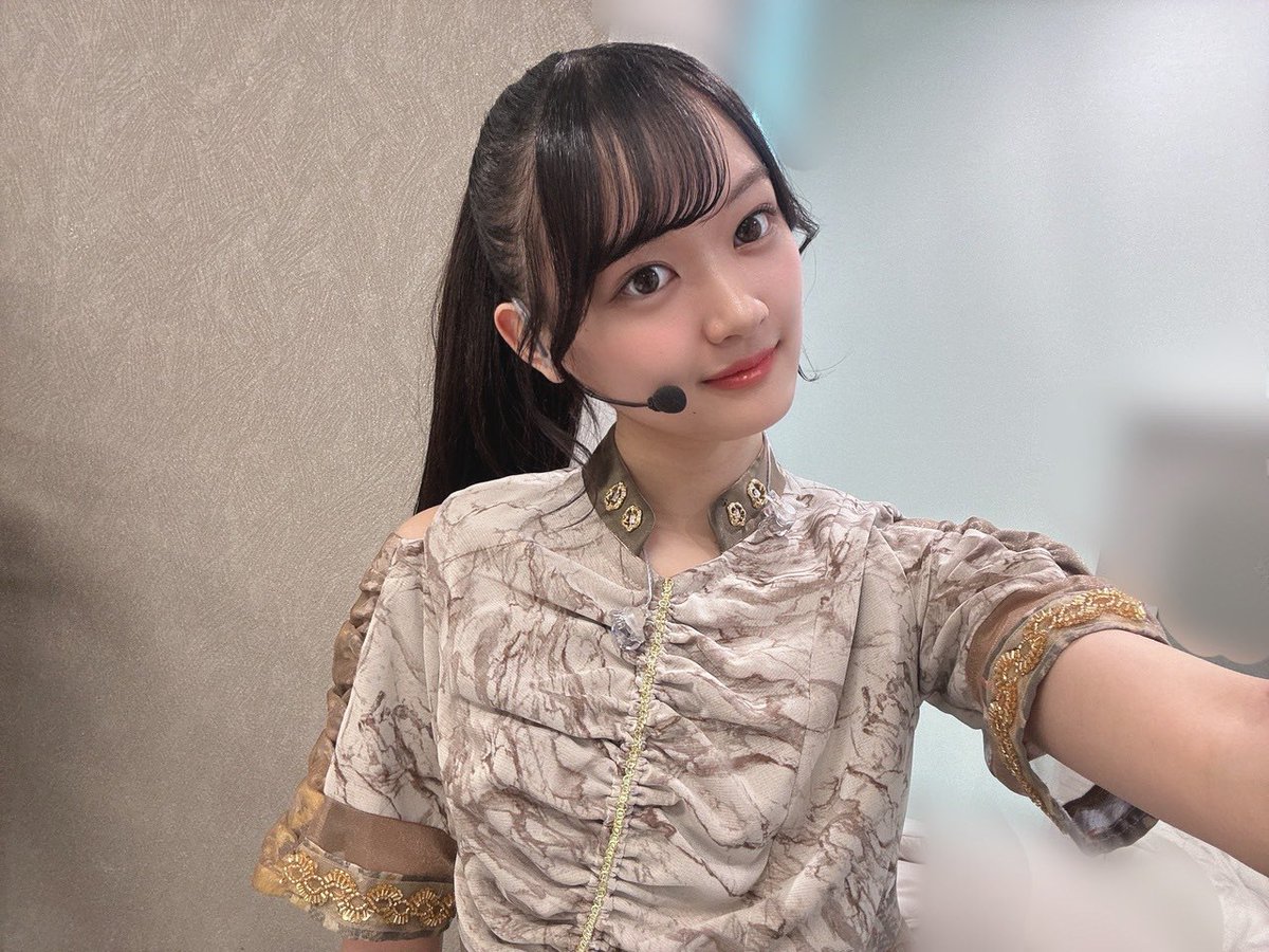 chaan_46's tweet photo. 新参者おつかれさま🌸

陽色ちゃんの20の質問を聞けて嬉しかった·͜· ❤︎
可愛い陽色ちゃんもカッコいい陽色ちゃんもたくさん見られて素敵な時間になりました。
これからもずっと応援しているね♪

10公演完走したこと改めておめでとう🎀.*

#hiiroblog
#目黒陽色 https://t.co/LRDd6kr65A