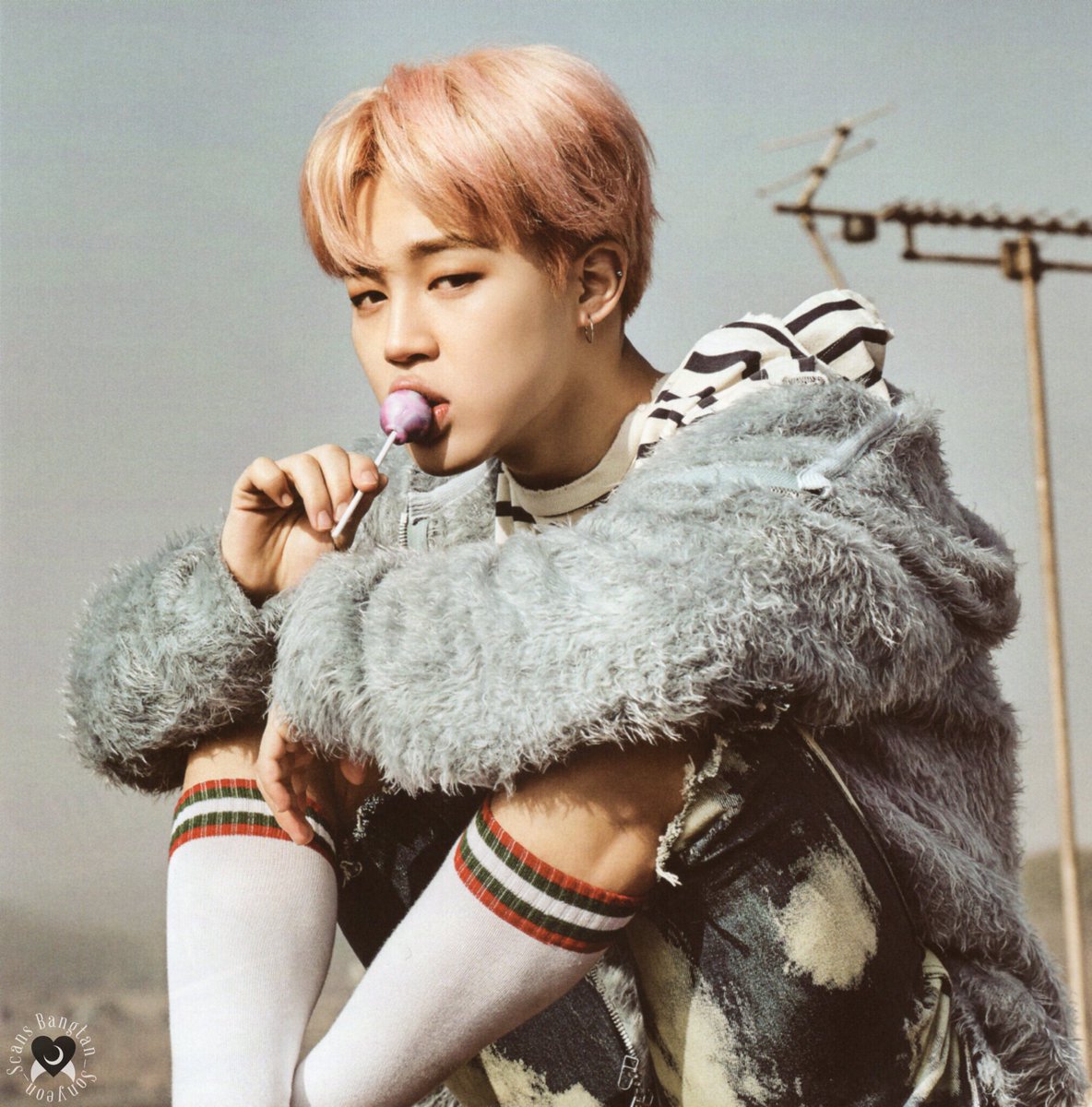 btsweversse's tweet image. SCAN | BTS You Never Walk Alone        

#JIMIN #BTS