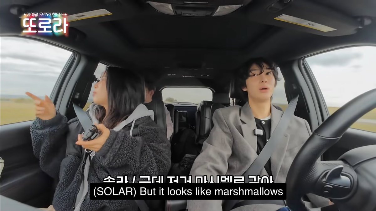 ultmoonsun's tweet image. me when i look at her