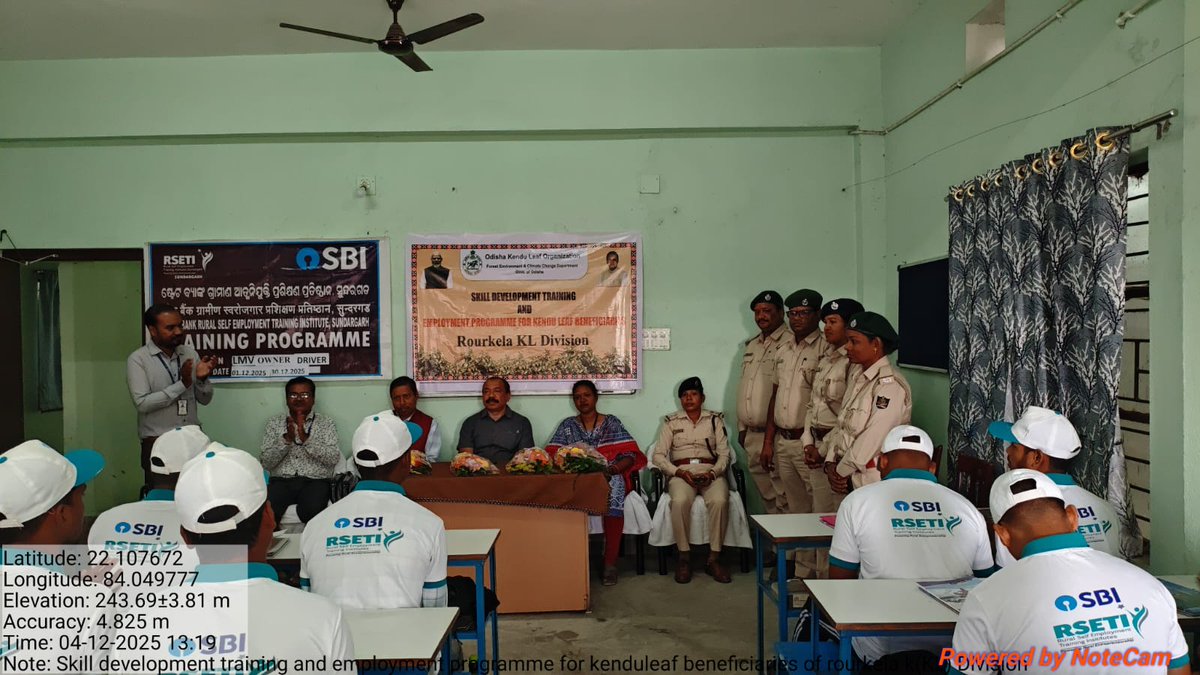 dforkl's tweet image. Skill Development Training and Employment Programme for Kenduleaf Beneficiaries of Rourkela K.L. Division conducted on 04-12-2025.
#SkillDevelopment #KenduLeaf #RourkelaKLDivision #Empowerment #TrainingProgramme #Odisha #ForestDept #LivelihoodSupport  #CommunityDevelopment