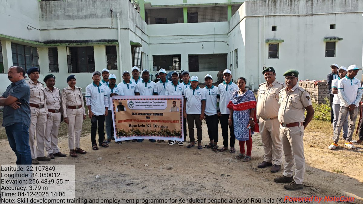 dforkl's tweet image. Skill Development Training and Employment Programme for Kenduleaf Beneficiaries of Rourkela K.L. Division conducted on 04-12-2025.
#SkillDevelopment #KenduLeaf #RourkelaKLDivision #Empowerment #TrainingProgramme #Odisha #ForestDept #LivelihoodSupport  #CommunityDevelopment