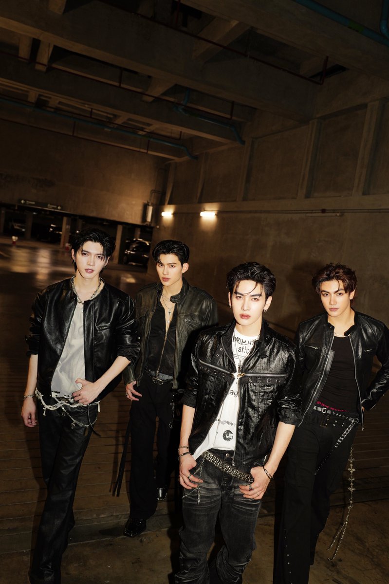 ChenRcj's tweet image. มินีมอล #JASPER_TouchMV