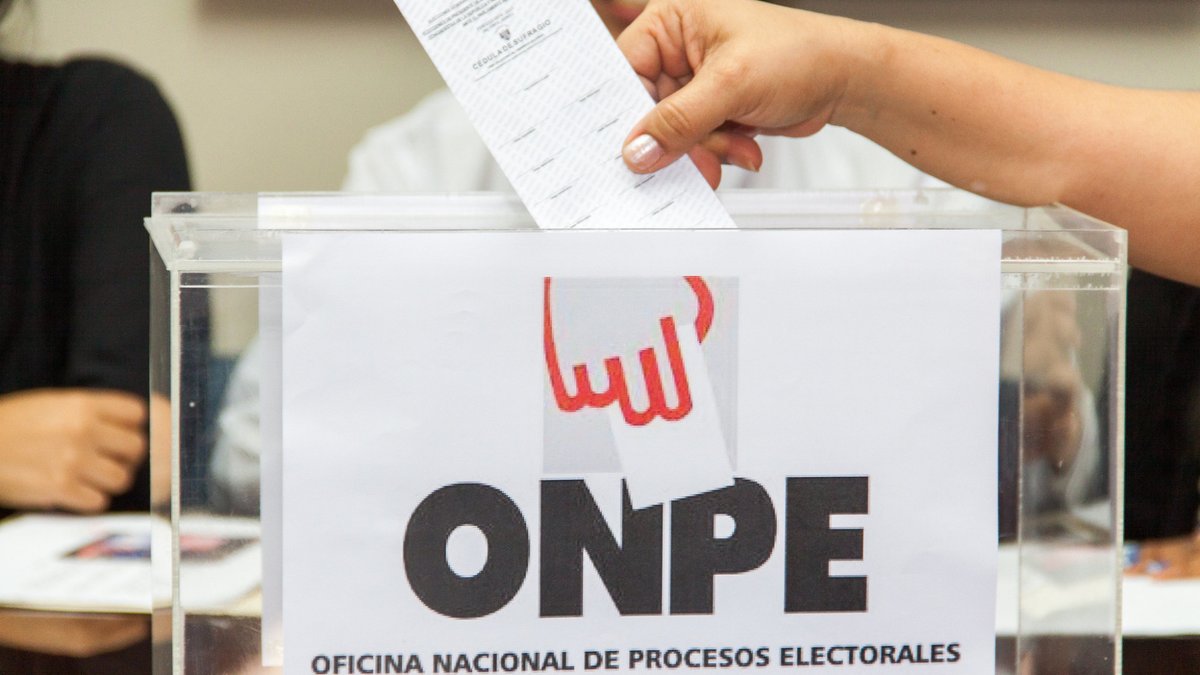 🗳️🌎 NOTICIAS ELECTORALES | 04 de diciembre 
  
📢 #TransparenciaElectoral comparte tres noticias clave del día:

1️⃣ Colombia | El CNE reconoce personería jurídica al Pacto Histórico tras fusión de partidos 🇨🇴
2️⃣ Honduras | Con 84,22% escrutado, Asfura supera a Nasralla 🇭🇳
3️⃣