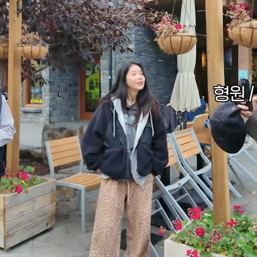 ultmoonsun's tweet image. cuddliest most huggable baby bunny