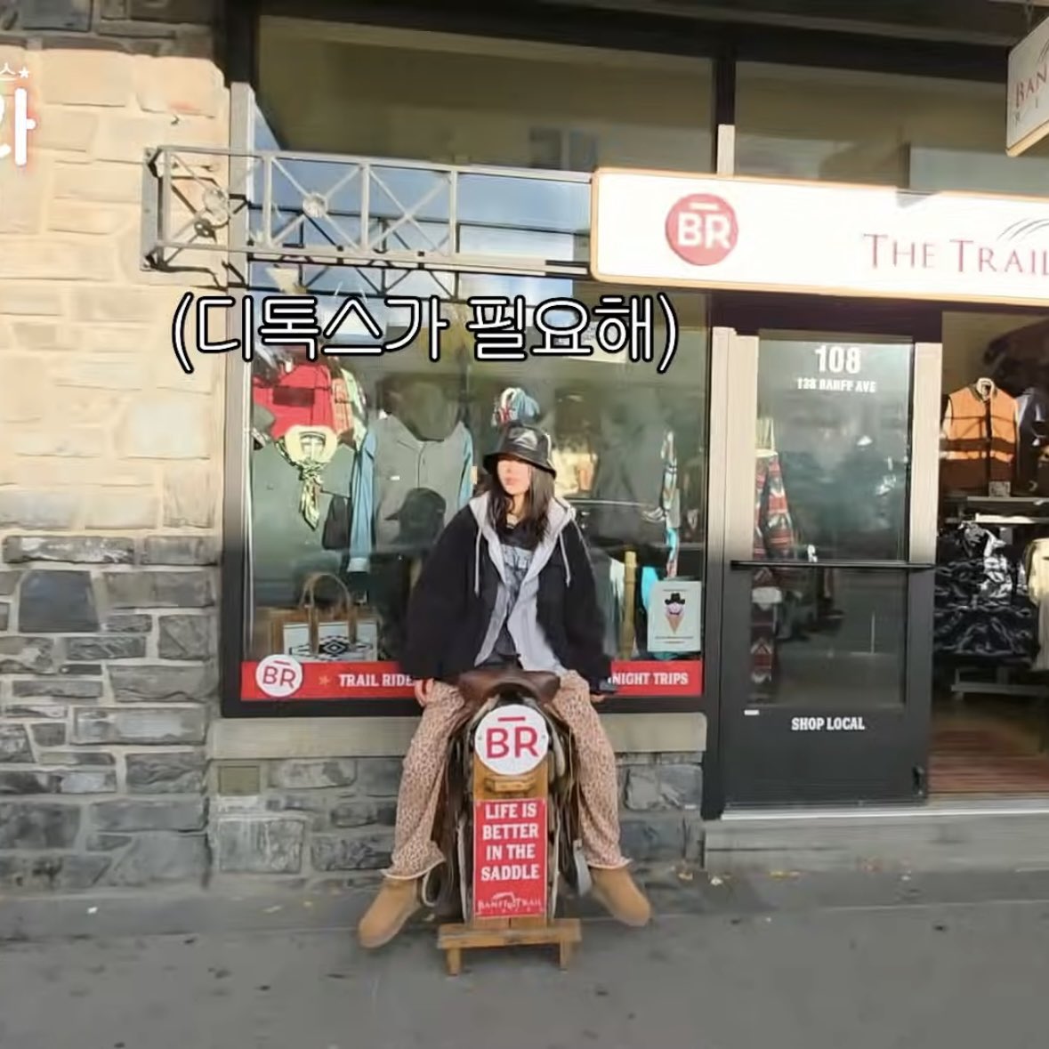 ultmoonsun's tweet image. cuddliest most huggable baby bunny