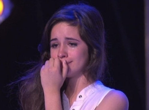 CamilaCabelloBR's tweet image. Camila Cabello sobre o X Factor hoje no painel do ‘MEA Summit 2025':

E: "Quando você chegou lá, eles iam te mandar de volta pra casa, né? Como você descobriu isso?"

Camila: "Eu supliquei. Eu supliquei por três dias. Eu estava na Carolina do Norte e eles falaram: “Olha, você é…