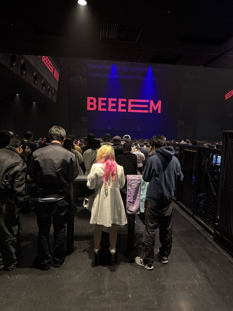 aipooooonn's tweet photo. 対バンやっぱ楽しいね🥰
後方管理最高です🎀🫧
#僕青
#金澤亜美
#BEEEEEM FES 2025
#チゲ味噌ラーメン https://t.co/YbbAhlegXT