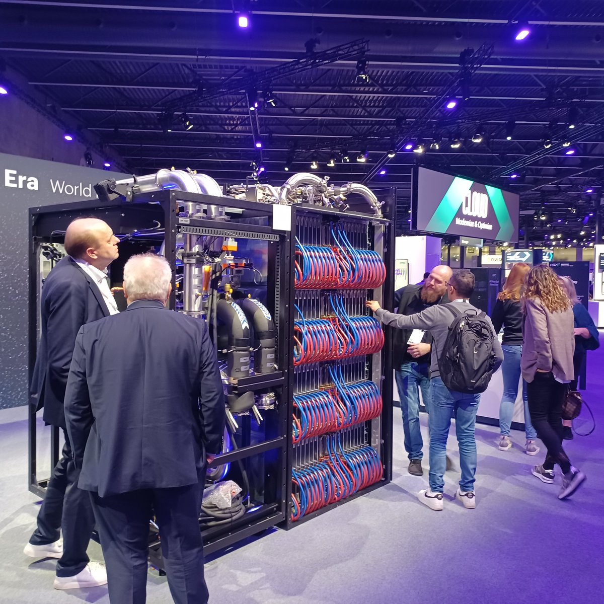 jamonascone's tweet photo. Come have fun with us in the AI neighborhood at HPE Discover Barcelona! #HPEDiscover https://t.co/bMcm643fCt https://t.co/TFggkw94ZZ