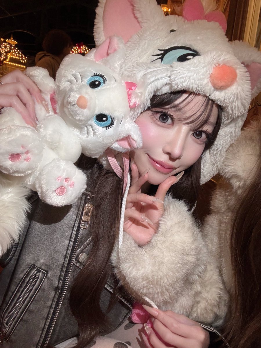 ˆつ⩊⊂ˆ)੭🎀🎀