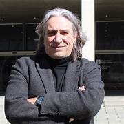 Acu! Rajoi fa llibres, el rei evasor també, i Xavier Mercè aconsegueix ser Regidor de Cultura de Barcelona! ESTAMOS RODEADOS!!