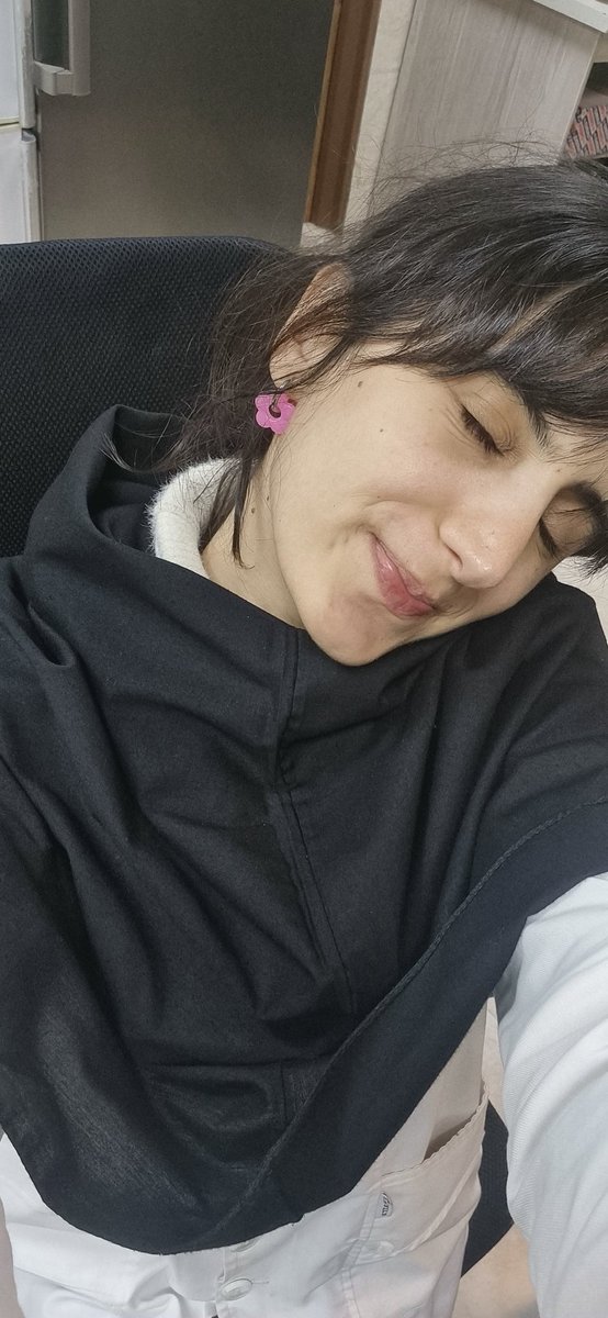 ریزه tweet media