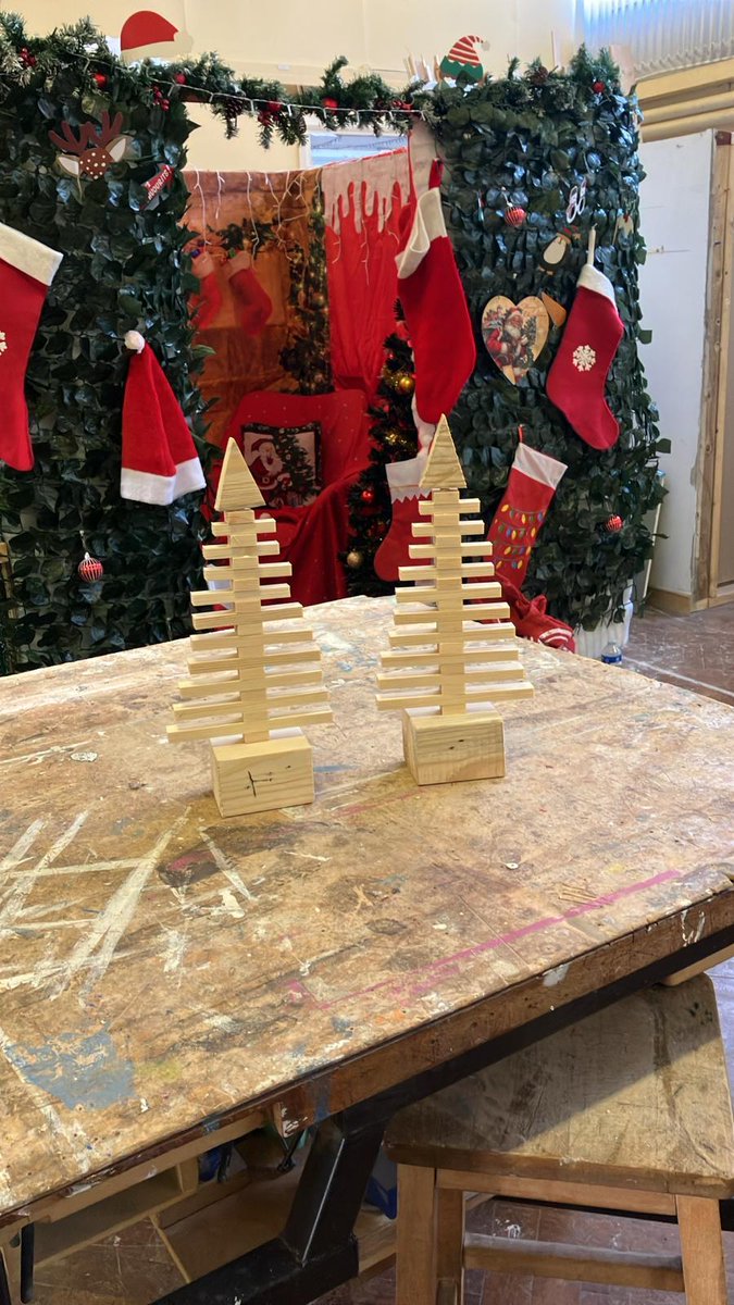 womenstec's tweet photo. Our BUILD Programme is getting into the Christmas spirit! π
Over the last few weeks, our students have been busy bringing festive cheer into our workshop at WOMEN'STEC HQ.
#BuildProgramme #WOMENSTEC #FestiveWorkshop #DIY #Gardening #SkillsForLife #StudentSuccess https://t.co/raCghD7tJC