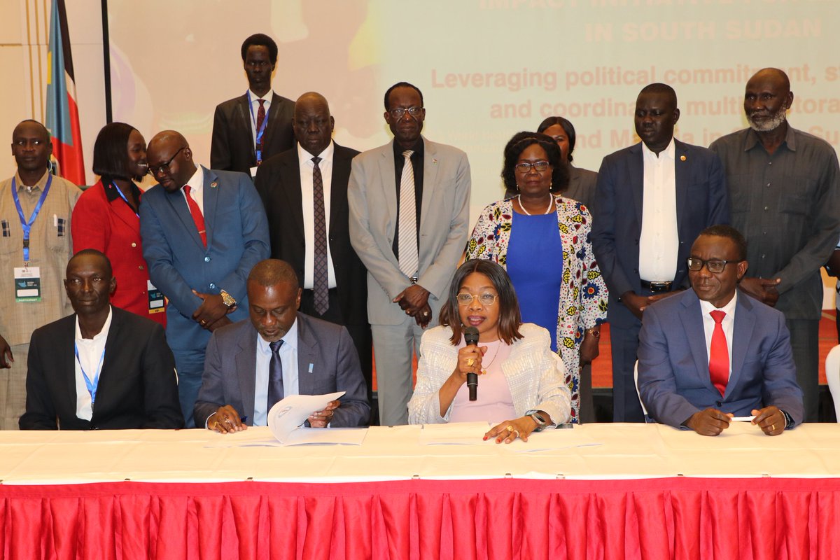 WHOSouthSudan's tweet photo. HISTORIC MOMENT!
H.E Josephine Joseph Lagu, VP for the Service Cluster, has officially launched the High-Burden High-Impact (#HBHI) approach. This strategy is crucial for accelerating the fight against malaria & improving health outcomes. #Malaria #RollBackMalaria https://t.co/QGLZtA8Mqw